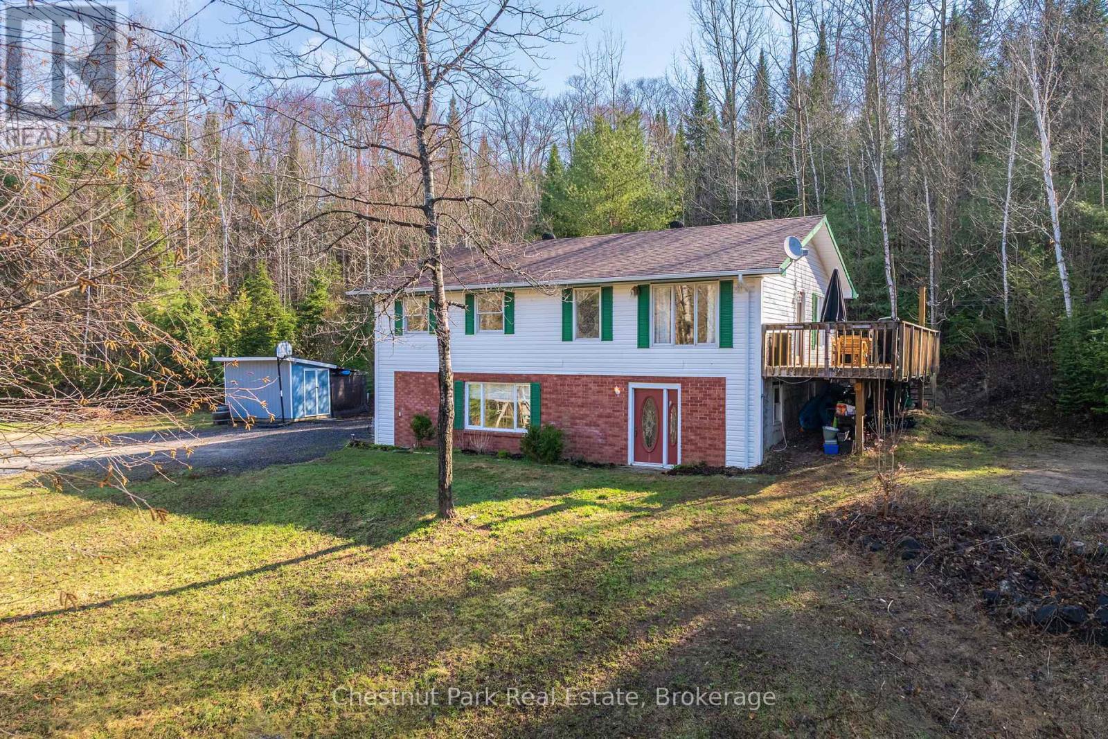1895 Lone Pine Drive, Huntsville, Ontario  P0B 1L0 - Photo 1 - X13095282