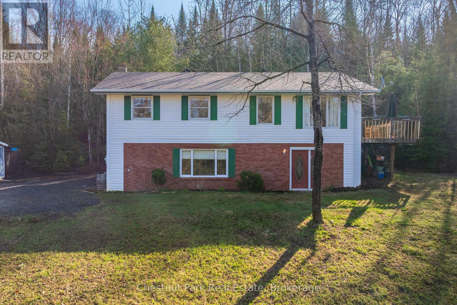 1895 Lone Pine Drive, Huntsville, Ontario  P0B 1L0 - Photo 3 - X13095282