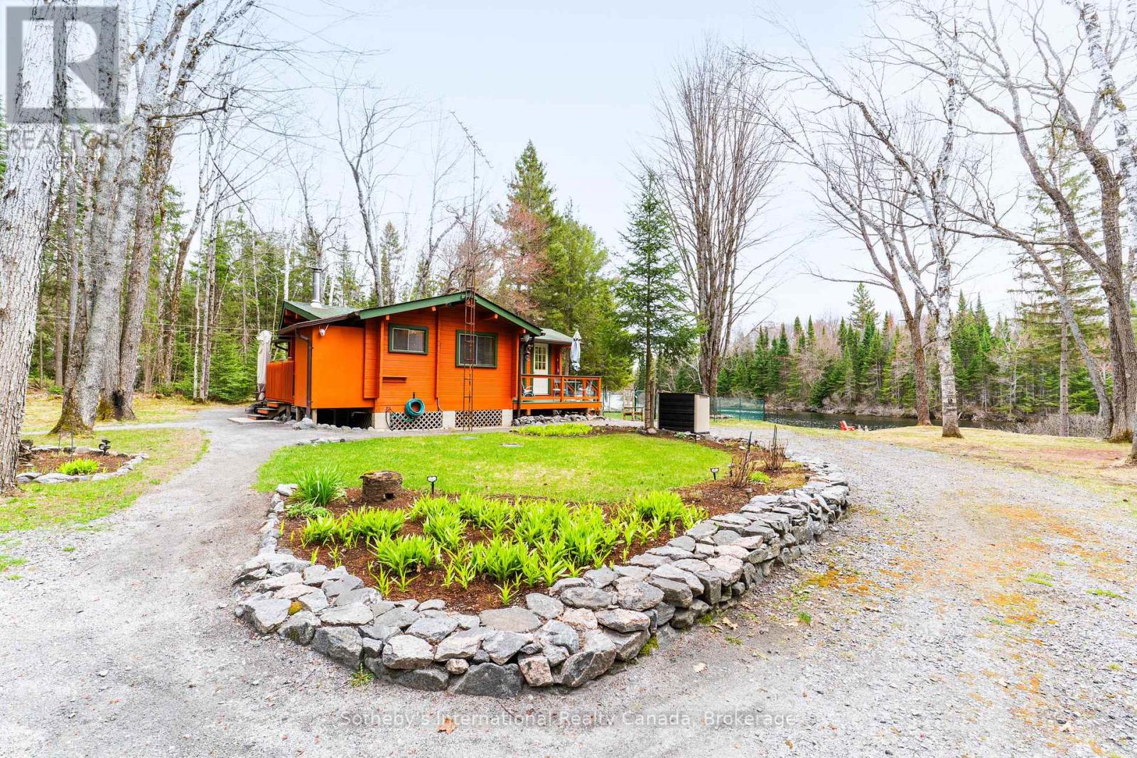 1041 Crockford Lane S, Bracebridge, Ontario P1L 1X3 - Photo 11 - X13095666