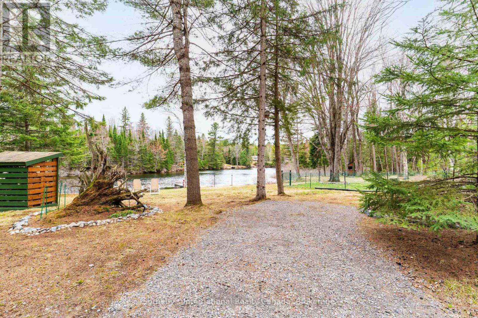 1041 Crockford Lane S, Bracebridge, Ontario P1L 1X3 - Photo 9 - X13095666
