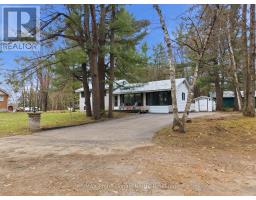 11 BEACON LANE, Bracebridge, Ontario