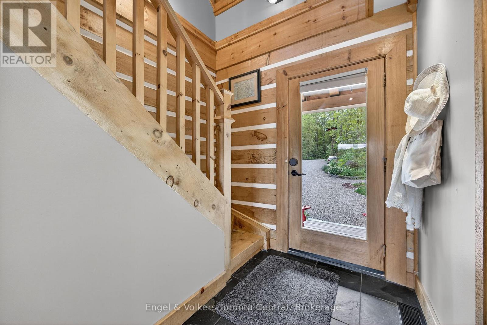1042 Amanda Lane, Gravenhurst, Ontario P1P 1R3 - Photo 15 - X13099690