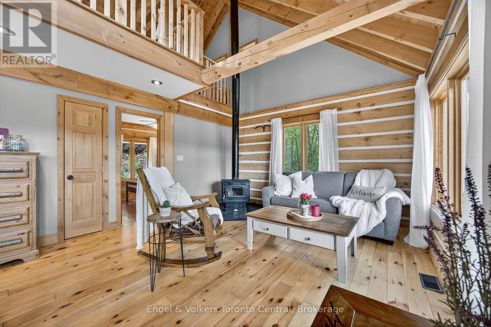 1042 Amanda Lane, Gravenhurst, Ontario P1P 1R3 - Photo 21 - X13099690