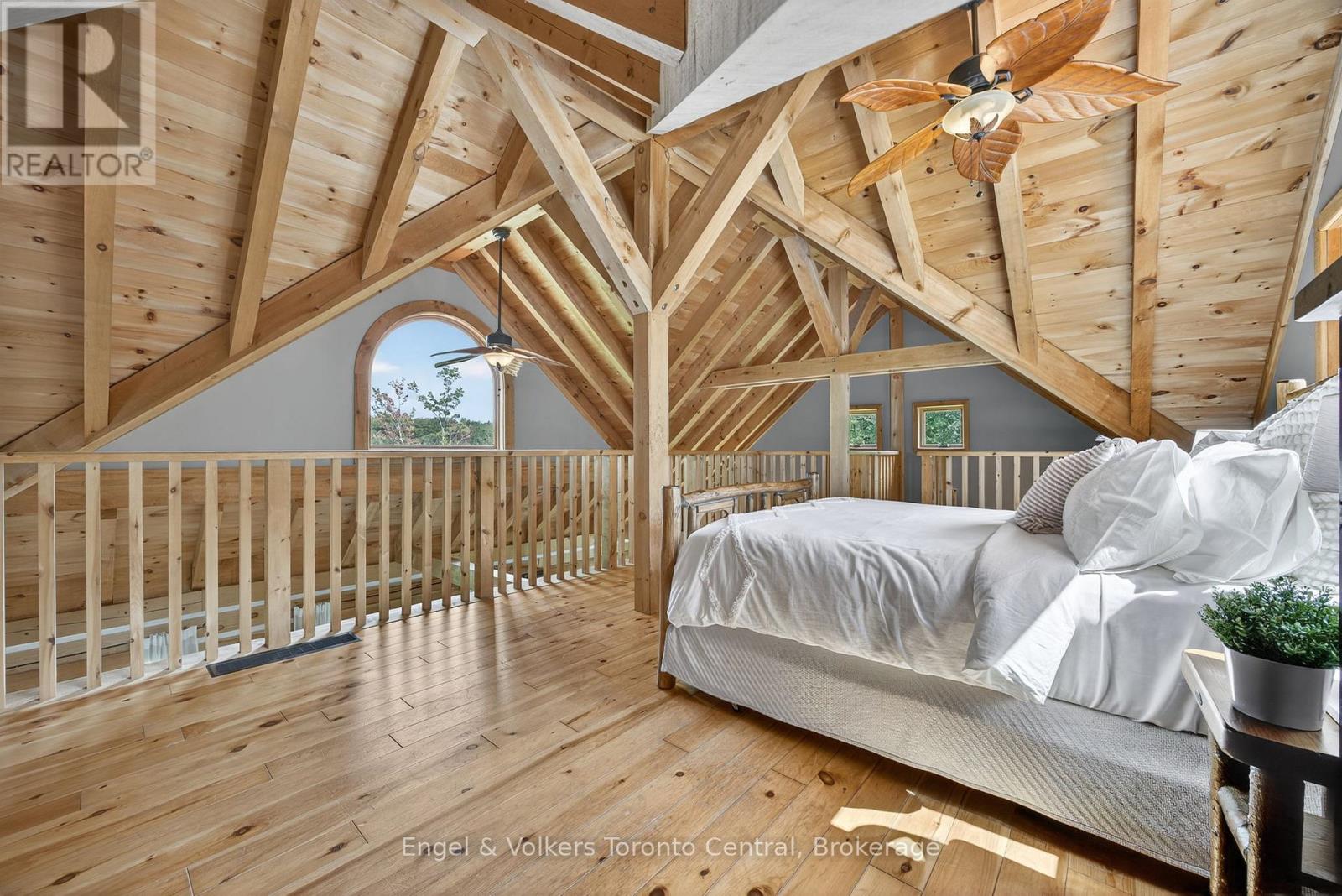 1042 Amanda Lane, Gravenhurst, Ontario P1P 1R3 - Photo 28 - X13099690
