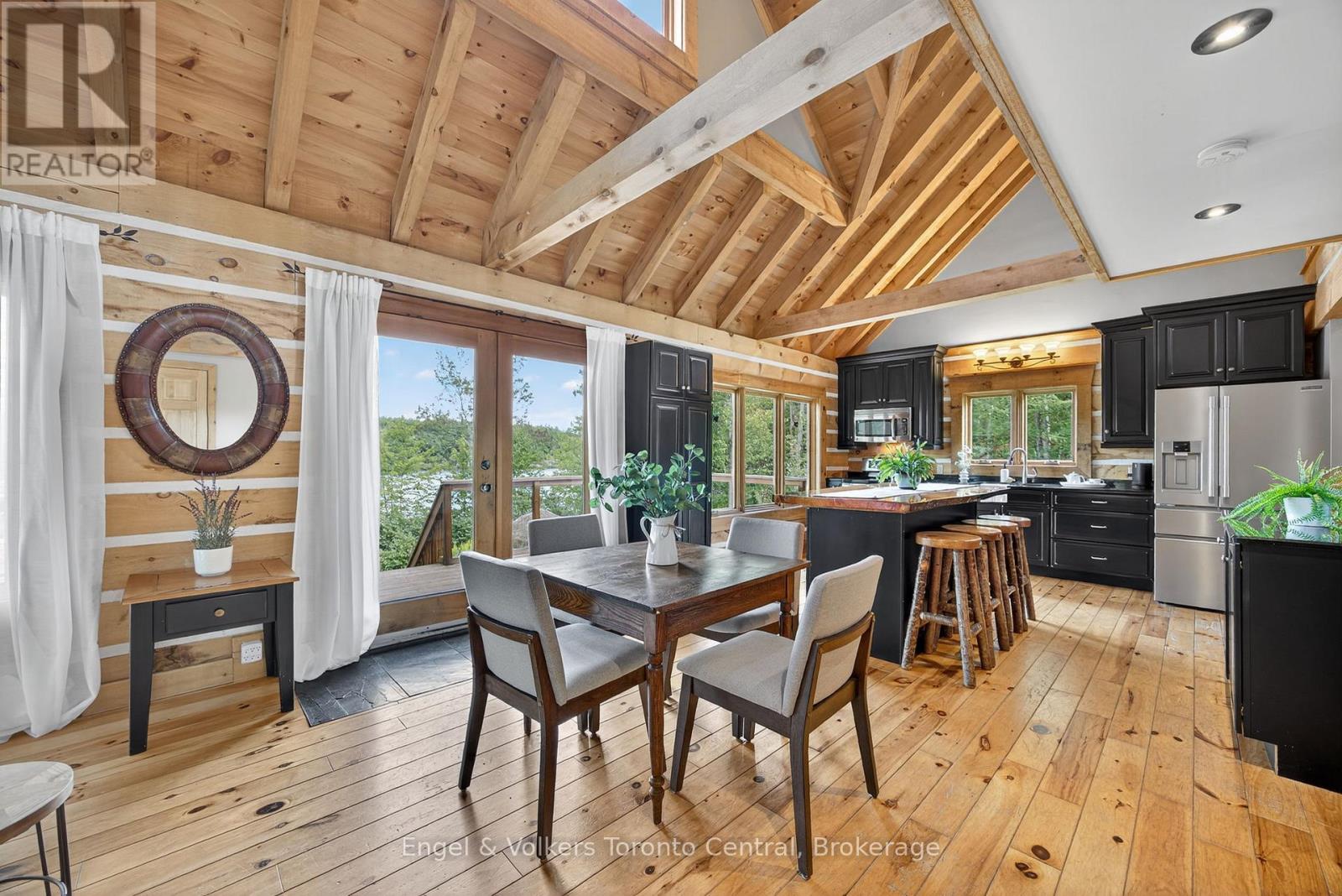 1042 Amanda Lane, Gravenhurst, Ontario P1P 1R3 - Photo 3 - X13099690