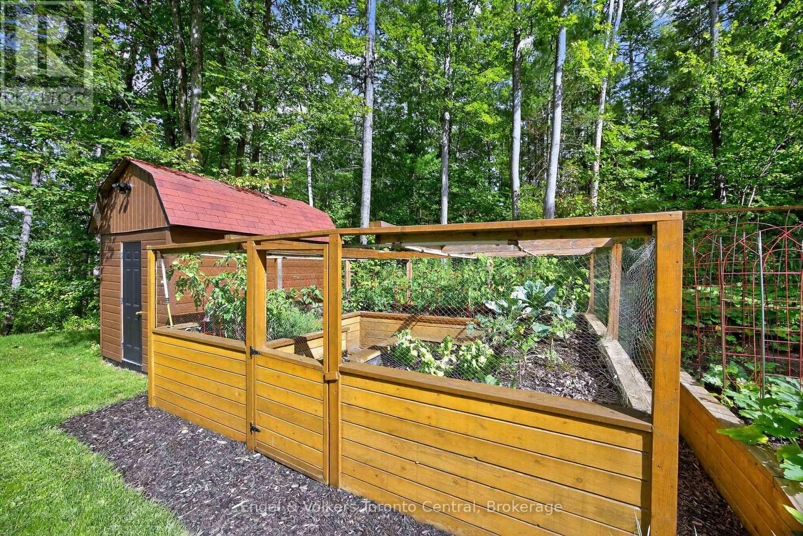 1042 Amanda Lane, Gravenhurst, Ontario P1P 1R3 - Photo 34 - X13099690