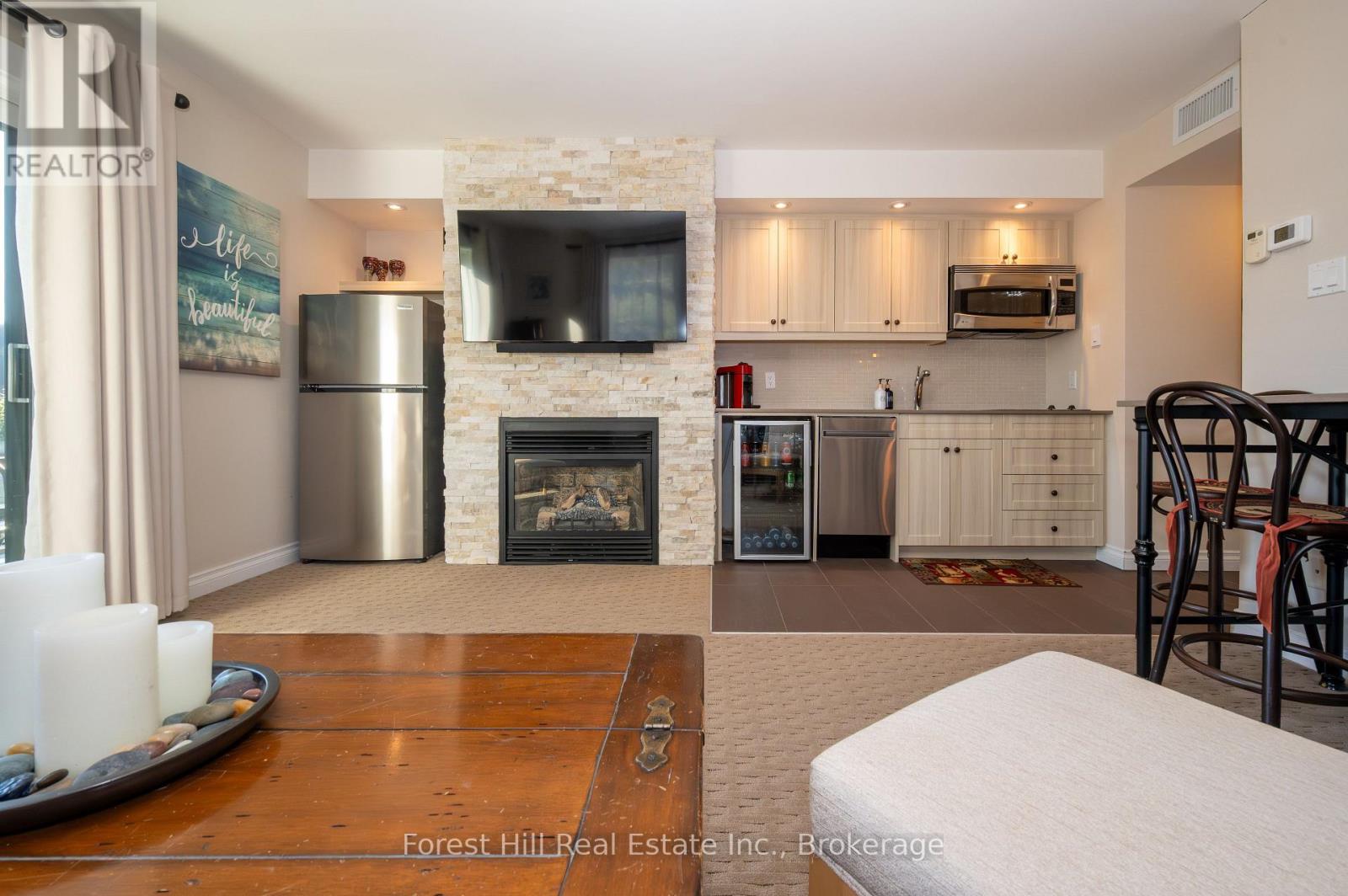 303 - 1235 Deerhurst Drive, Huntsville, Ontario P1H 2E8 - Photo 5 - X13100850