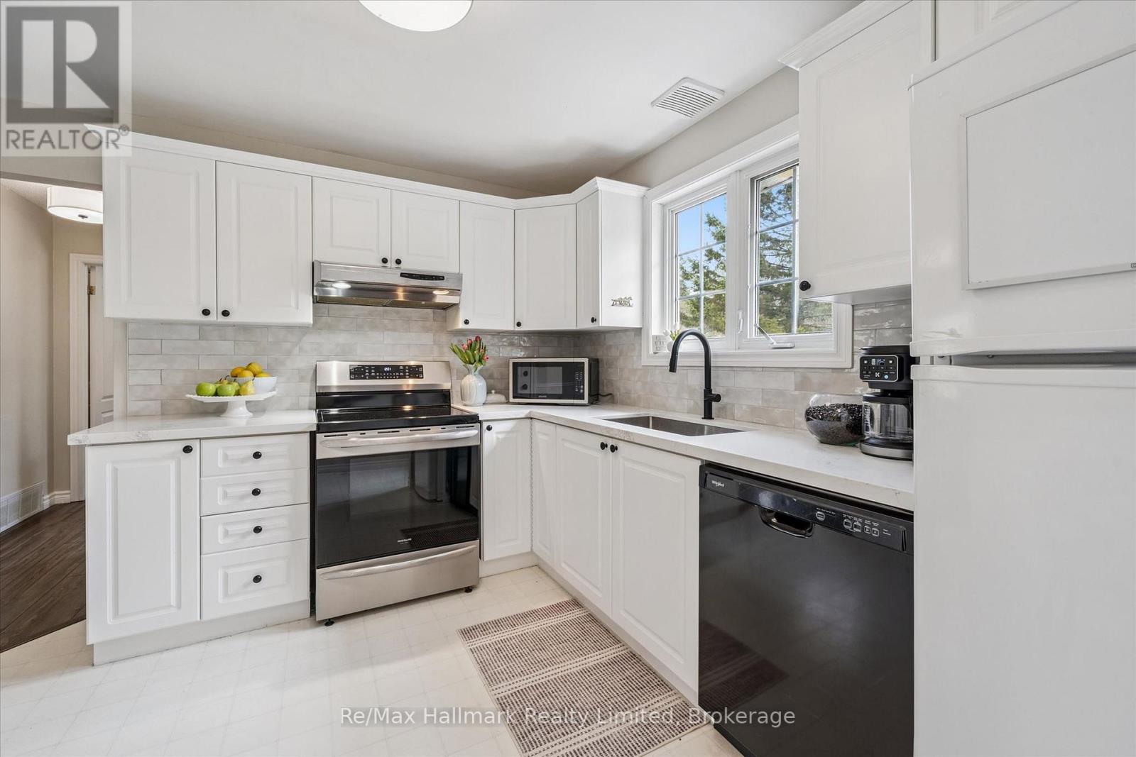 139 Milton Street, Bracebridge, Ontario P1L 2G4 - Photo 13 - X13101180