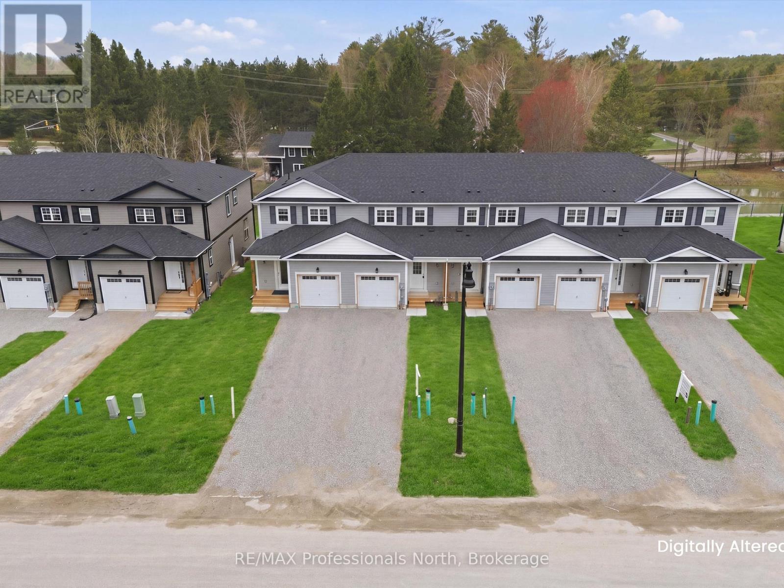 18 Mcconnell Crescent, Bracebridge, Ontario  P1L 0N7 - Photo 1 - X13101278