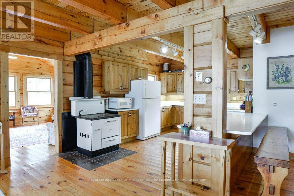 748 Whites Falls Road, Georgian Bay, Ontario  L0K 1S0 - Photo 12 - X13102372