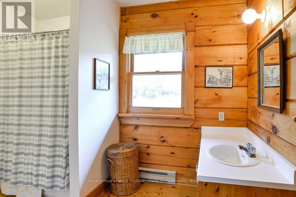 748 Whites Falls Road, Georgian Bay, Ontario  L0K 1S0 - Photo 20 - X13102372