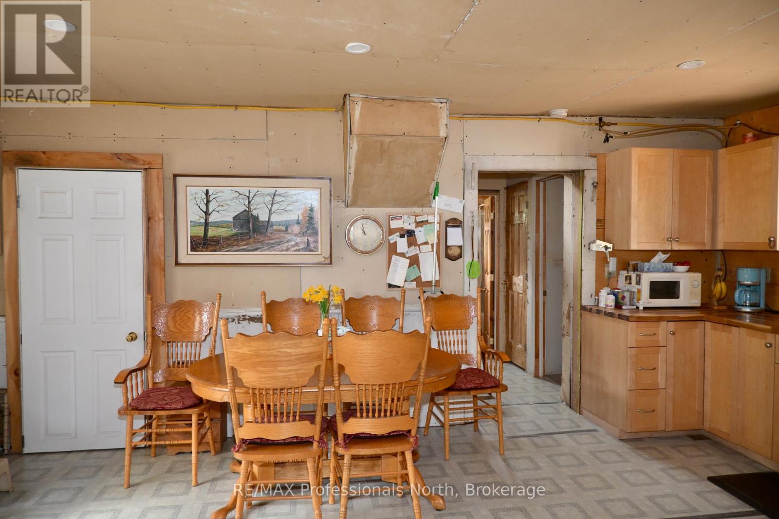 862 Lynx Lake Rd Road, Huntsville, Ontario P1H 2J3 - Photo 17 - X13103274