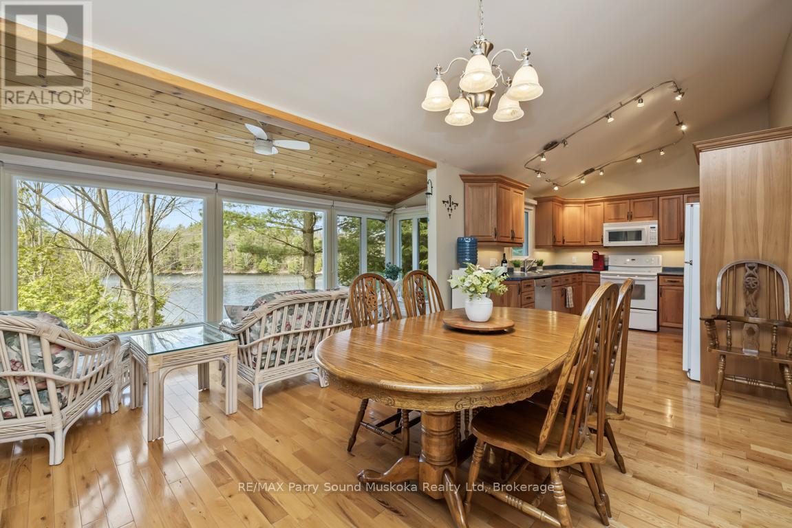17 Tapatoo Trail, Seguin, Ontario P2A 0B2 - Photo 16 - X13104064