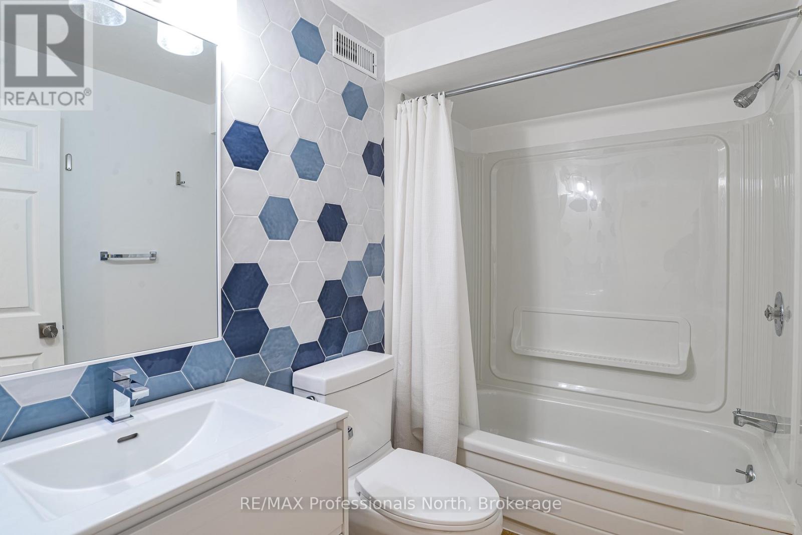 225 Blanchard Street W, Gravenhurst, Ontario  P1P 1A8 - Photo 21 - X13104682