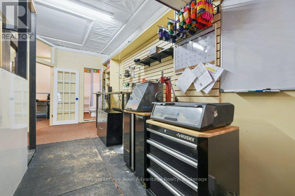 54 James Street, Parry Sound, Ontario  P2A 1T5 - Photo 12 - X13106874