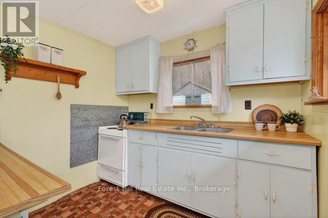 4698 Muskoka Rd 117 Highway, Lake Of Bays, Ontario P0B 1A0 - Photo 15 - X13108074