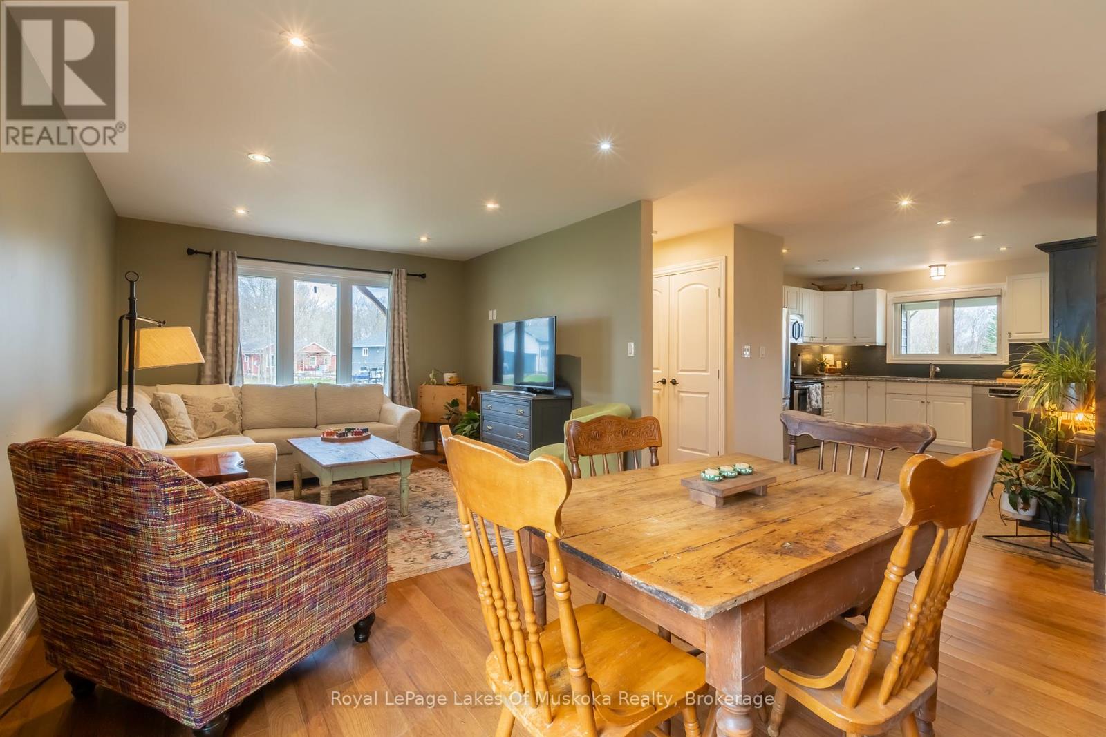 17 Hart Court, Huntsville, Ontario P1H 1T6 - Photo 14 - X13109952