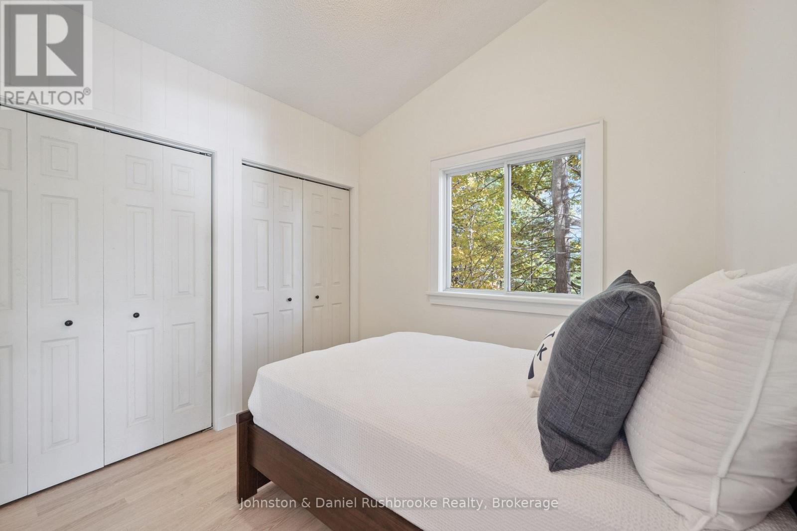 1042 El-Kee Point Lane, Muskoka Lakes, Ontario  P0B 1J0 - Photo 22 - X13111192