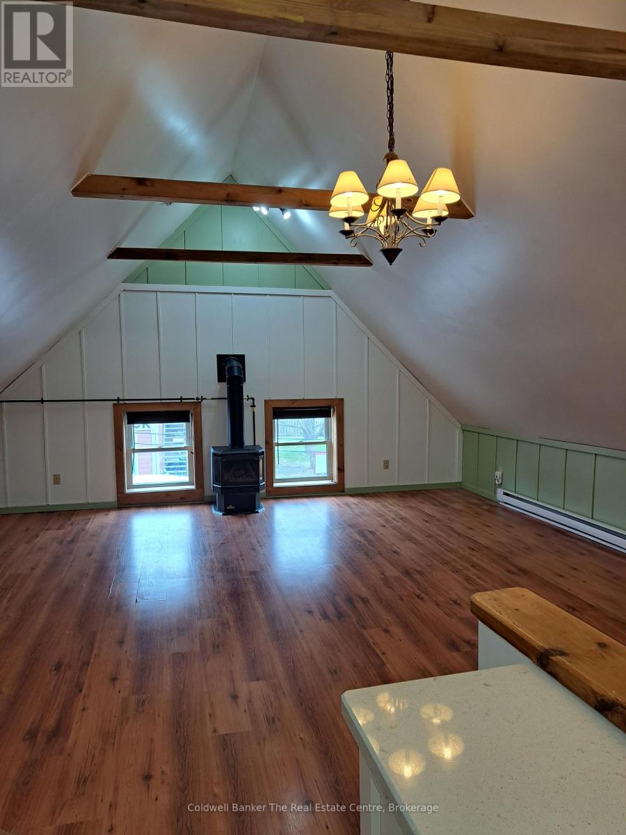 150 Hotchkiss Street, Gravenhurst, Ontario  P1P 1H6 - Photo 6 - X13111212