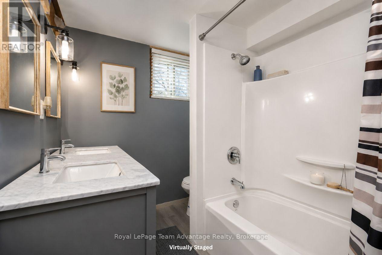 2 Meadow Street, Parry Sound, Ontario  P2A 2L9 - Photo 16 - X13112010