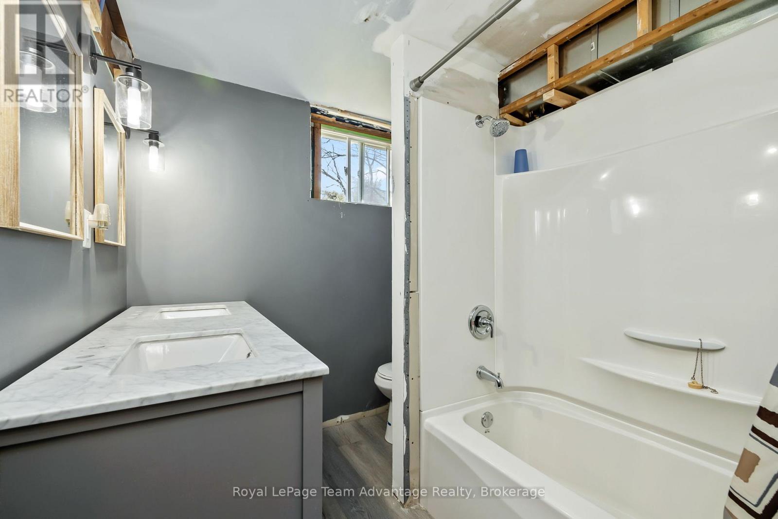 2 Meadow Street, Parry Sound, Ontario  P2A 2L9 - Photo 17 - X13112010