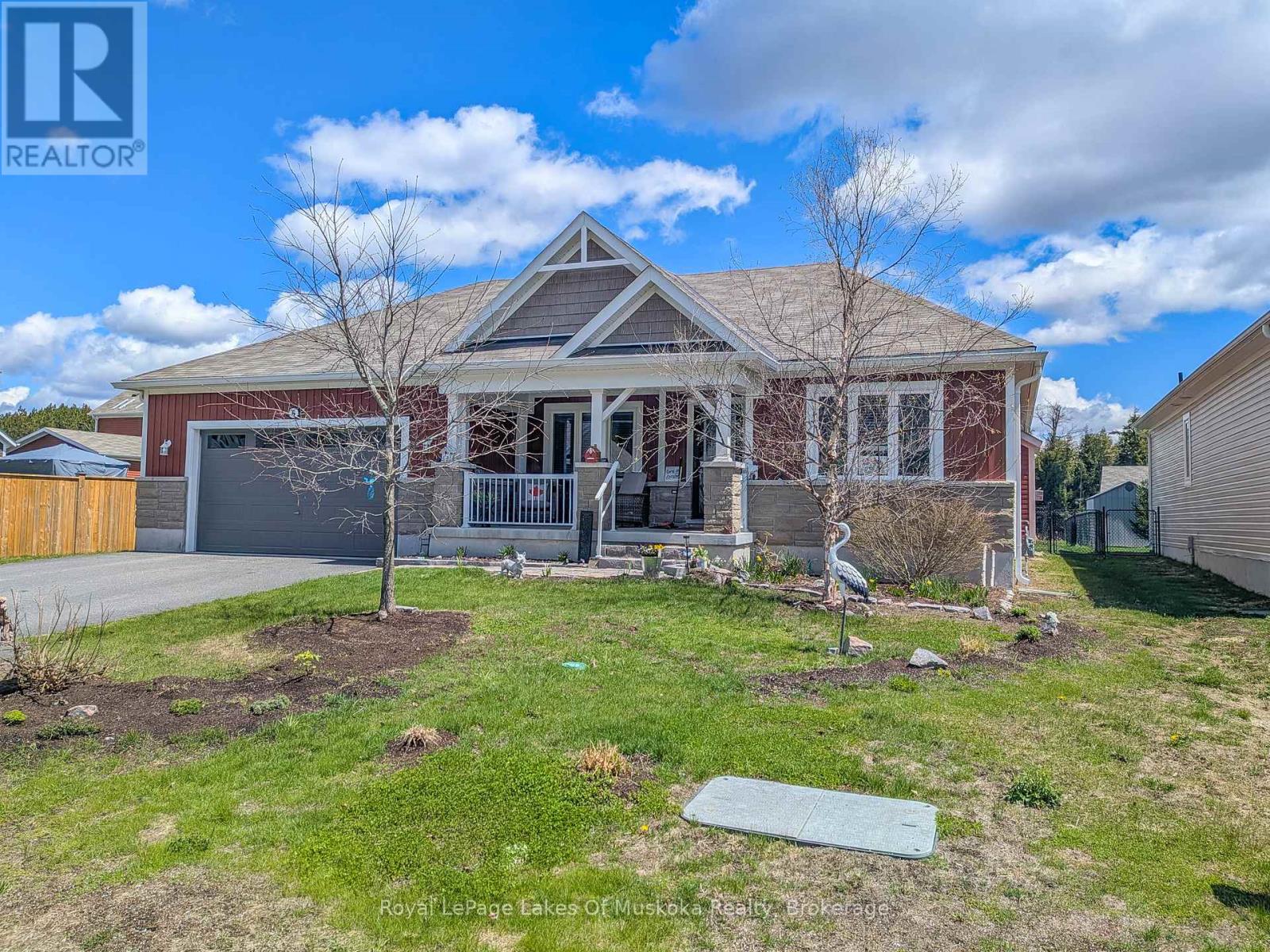 6 Fawnbrook Court, Bracebridge, Ontario P1L 0A3 - Photo 1 - X13115480