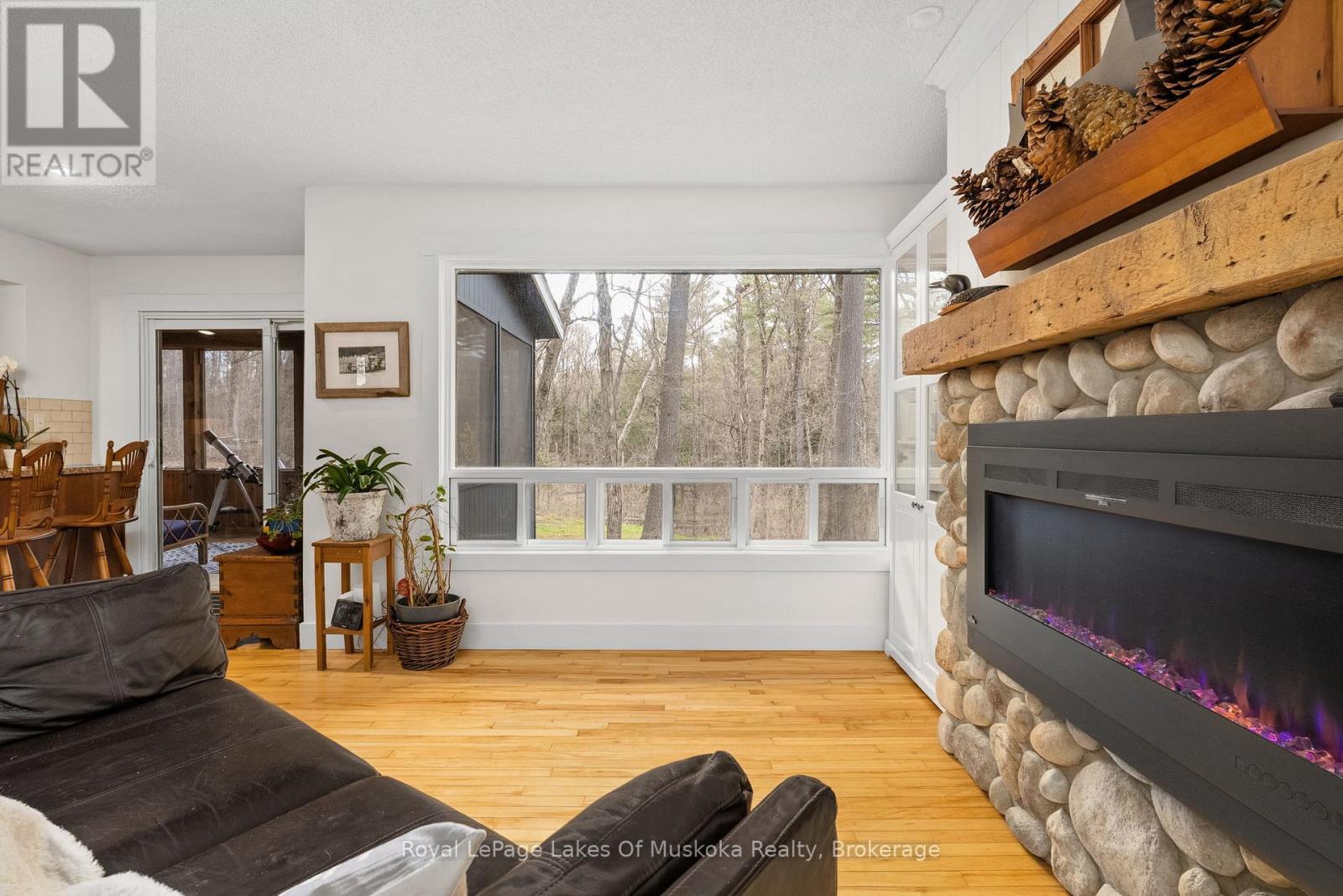 84 Clarke Crescent, Huntsville, Ontario P0B 1L0 - Photo 17 - X13116158
