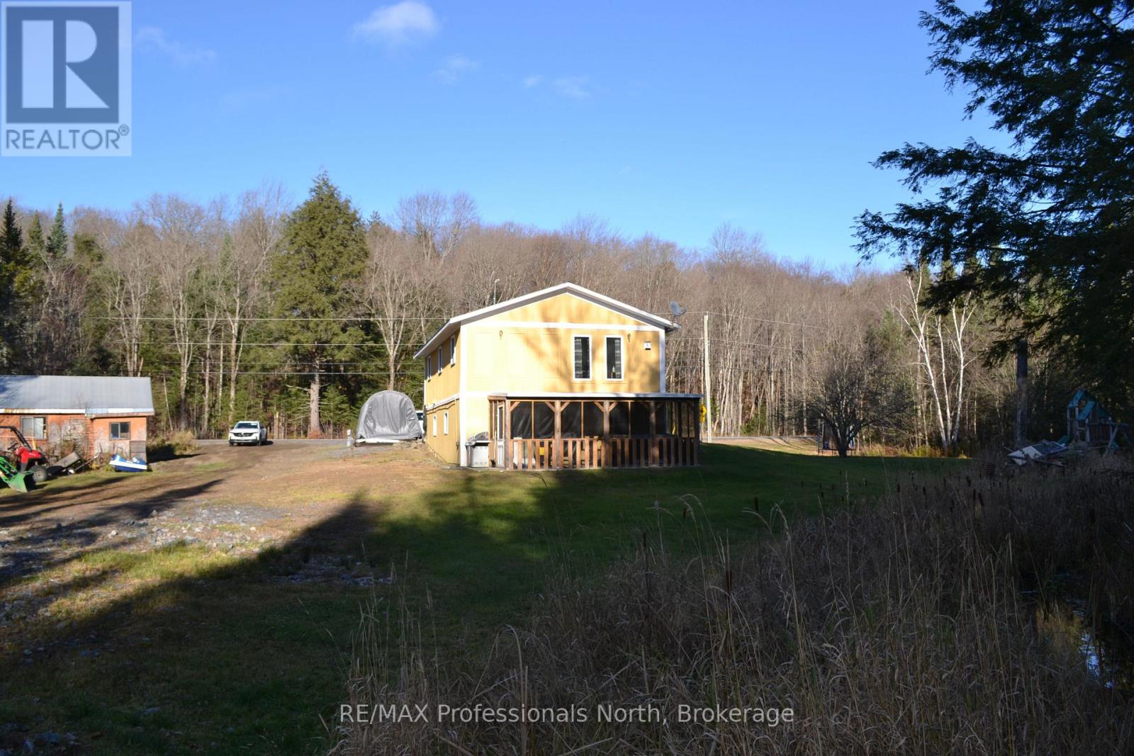 2315 Aspdin Road, Huntsville, Ontario P0B 1M0 - Photo 1 - X13116914