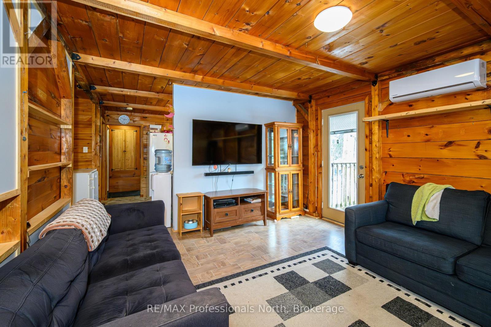 2315 Aspdin Road, Huntsville, Ontario P0B 1M0 - Photo 5 - X13116914