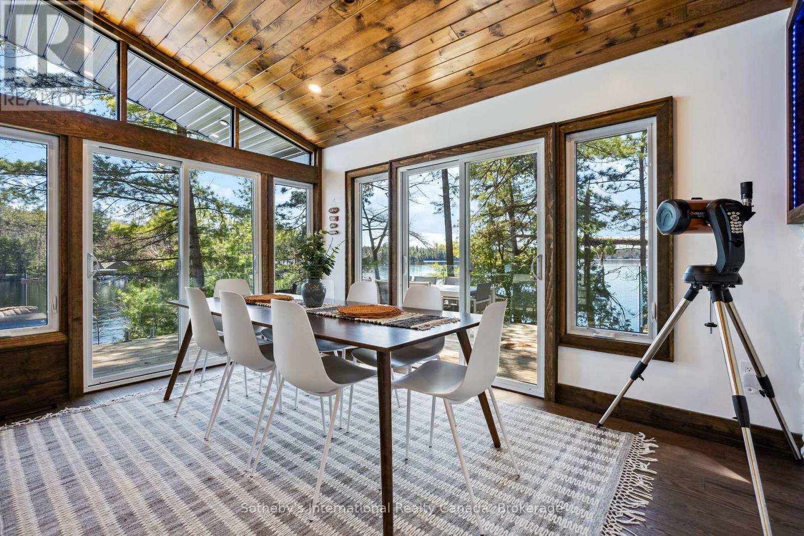 29 Beachgrove Island 33lm, Gravenhurst, Ontario P1P 1R2 - Photo 14 - X13117108