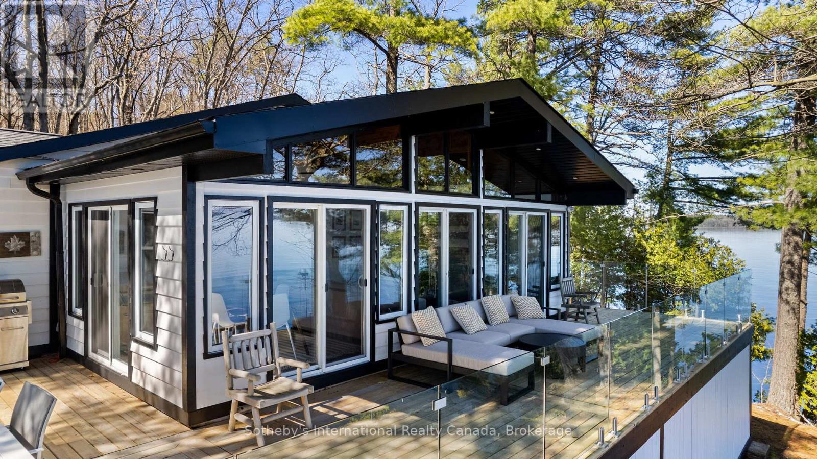 29 Beachgrove Island 33lm, Gravenhurst, Ontario P1P 1R2 - Photo 6 - X13117108