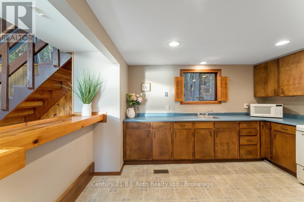 1033 Bayview Point Road, Lake Of Bays, Ontario P0A 1H0 - Photo 22 - X13117808