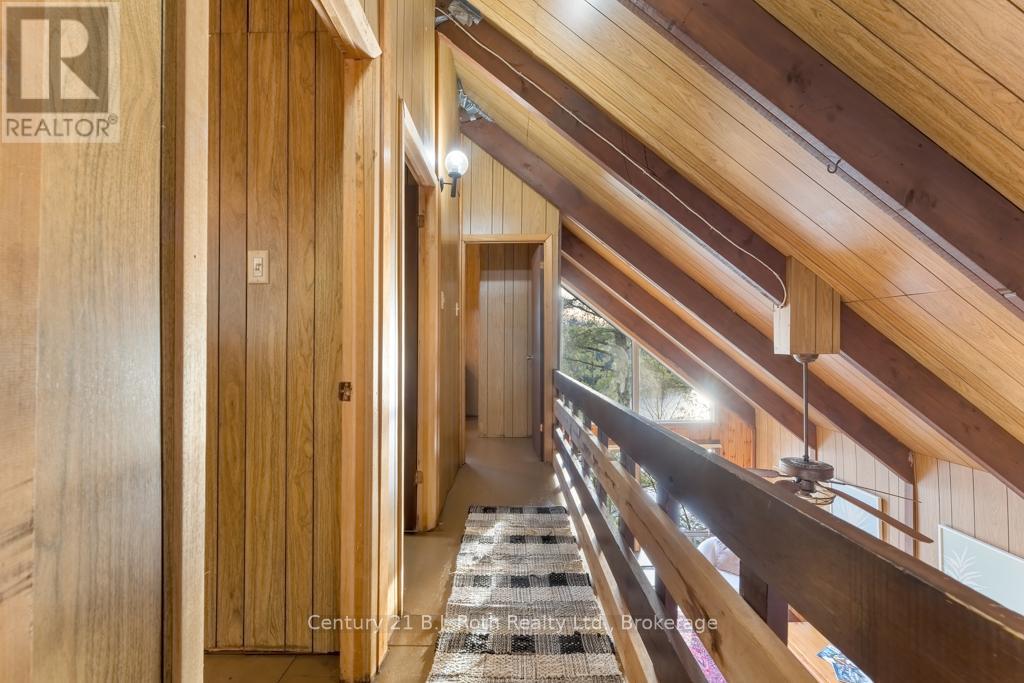1033 Bayview Point Road, Lake Of Bays, Ontario P0A 1H0 - Photo 27 - X13117808