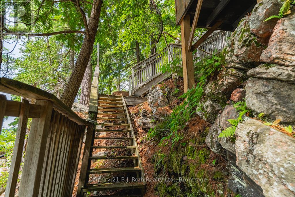 1033 Bayview Point Road, Lake Of Bays, Ontario P0A 1H0 - Photo 7 - X13117808