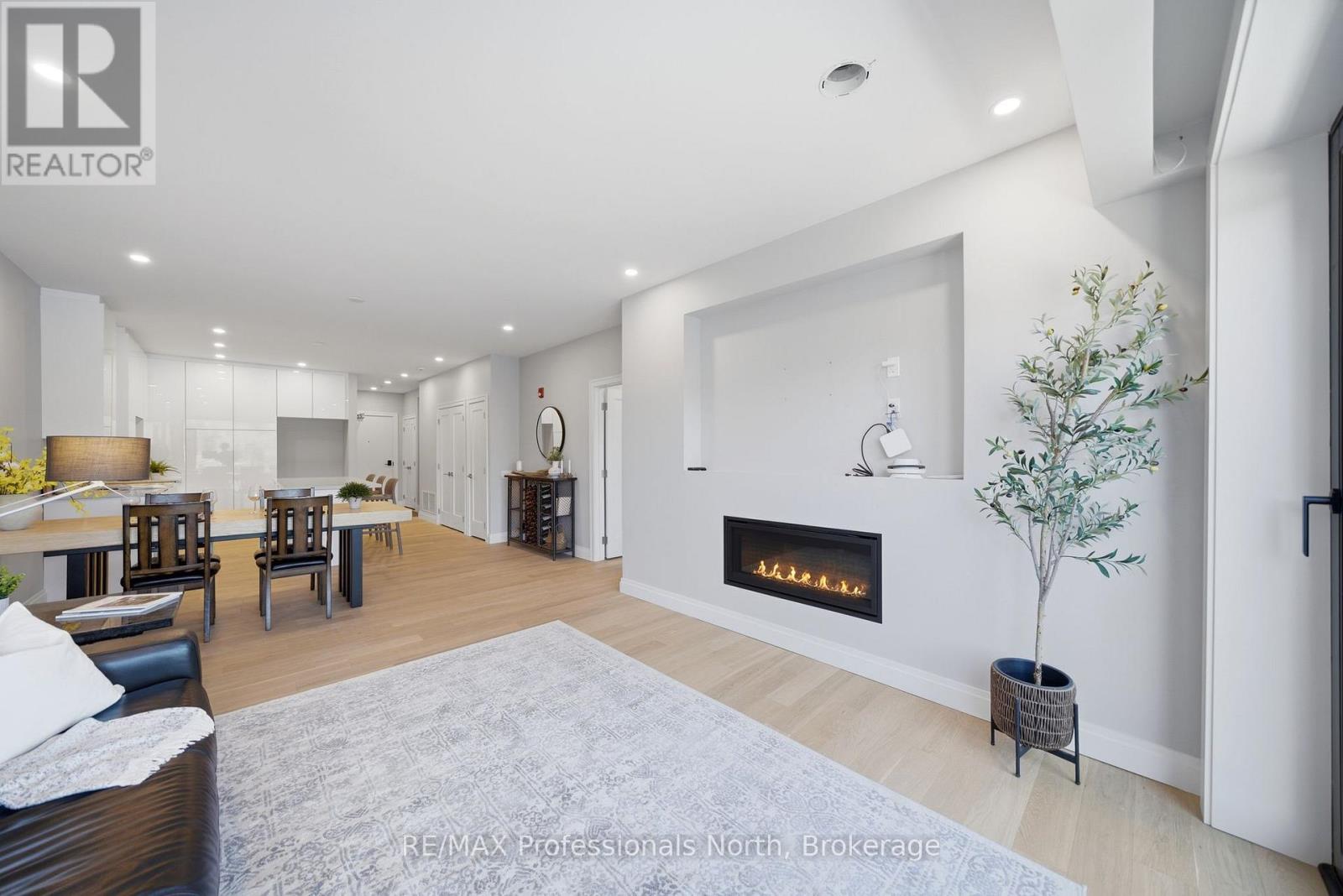 303 - 32 Brunel Road, Huntsville, Ontario  P1H 1P5 - Photo 32 - X13118920