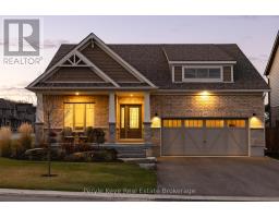 14 CHARLES MORLEY BOULEVARD, Huntsville, Ontario