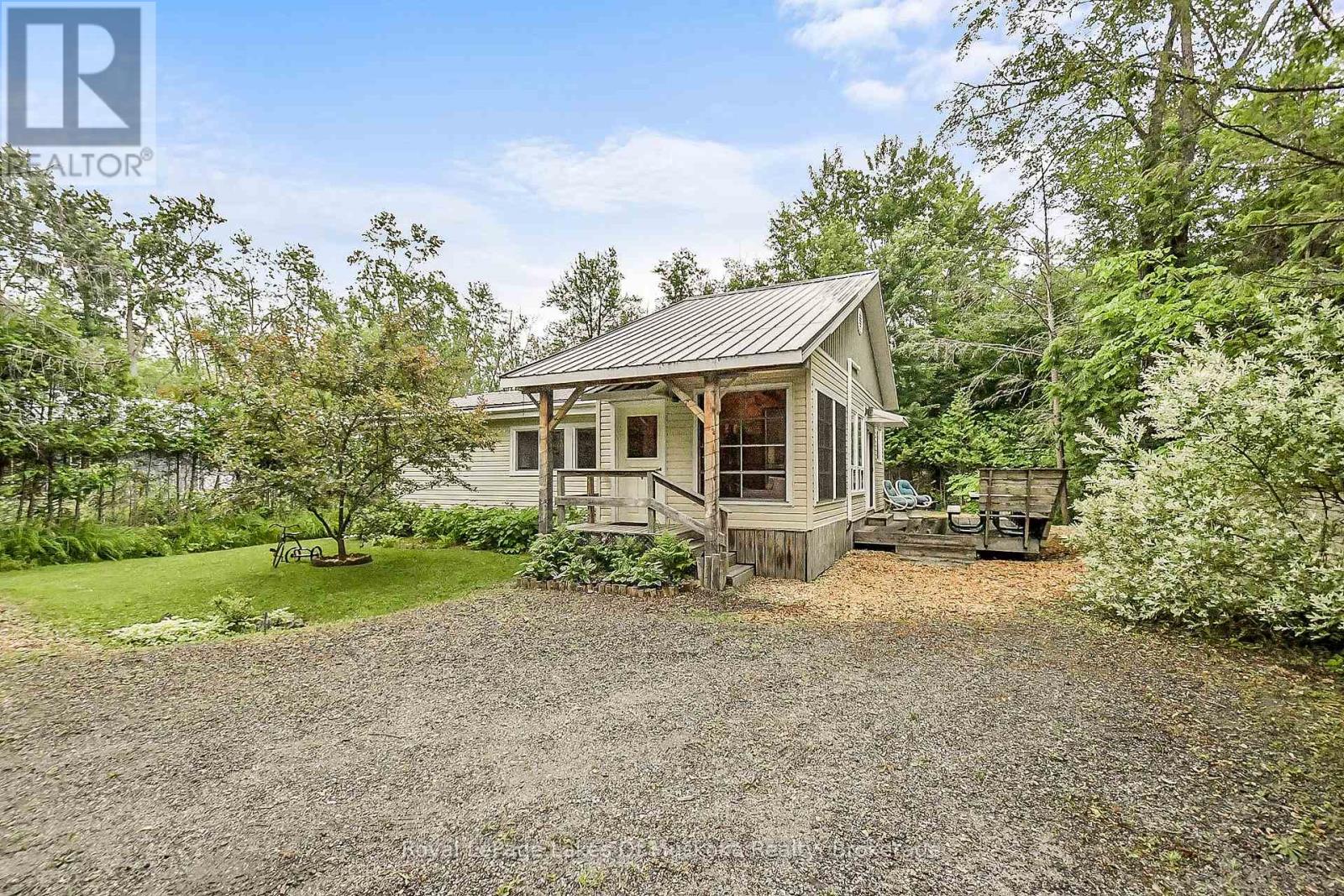1009 Kirbys Beach Road, Bracebridge, Ontario P1L 1X2 - Photo 2 - X13120952