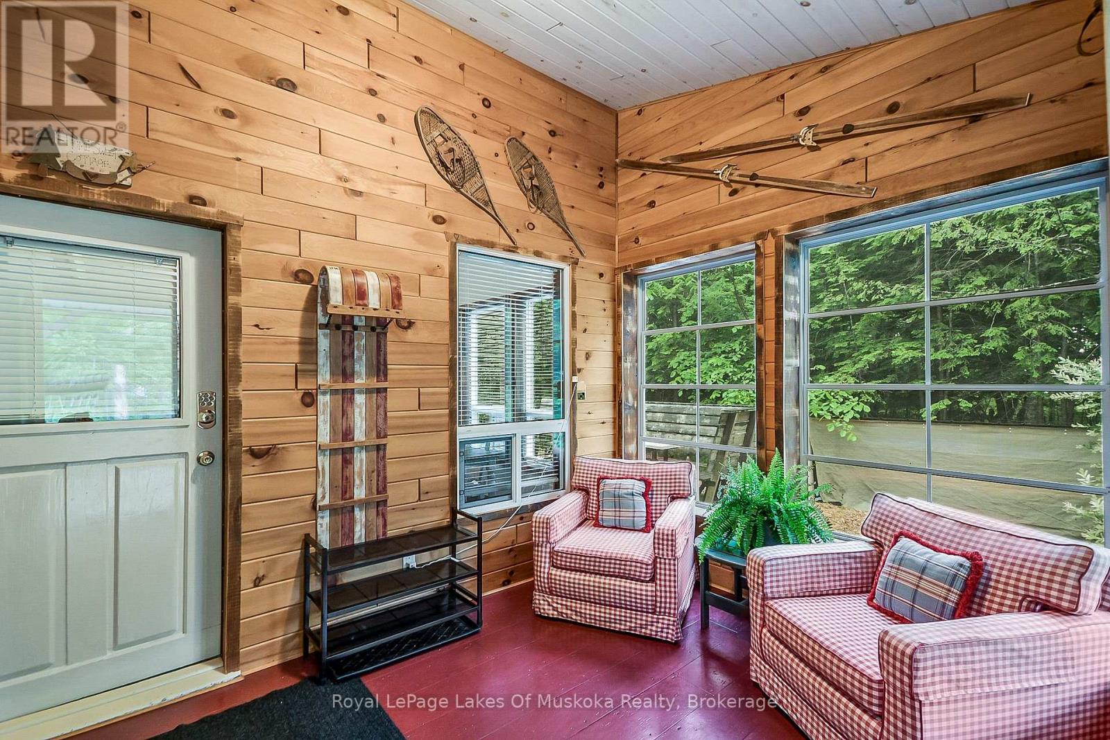 1009 Kirbys Beach Road, Bracebridge, Ontario P1L 1X2 - Photo 3 - X13120952