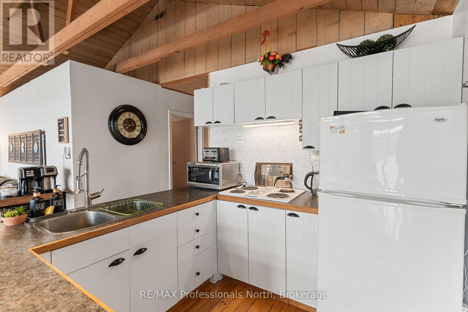 375 Harp Lake Road, Huntsville, Ontario  P1H 2J6 - Photo 4 - X13122048