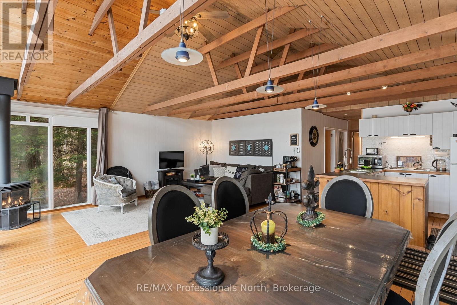 375 Harp Lake Road, Huntsville, Ontario  P1H 2J6 - Photo 7 - X13122048