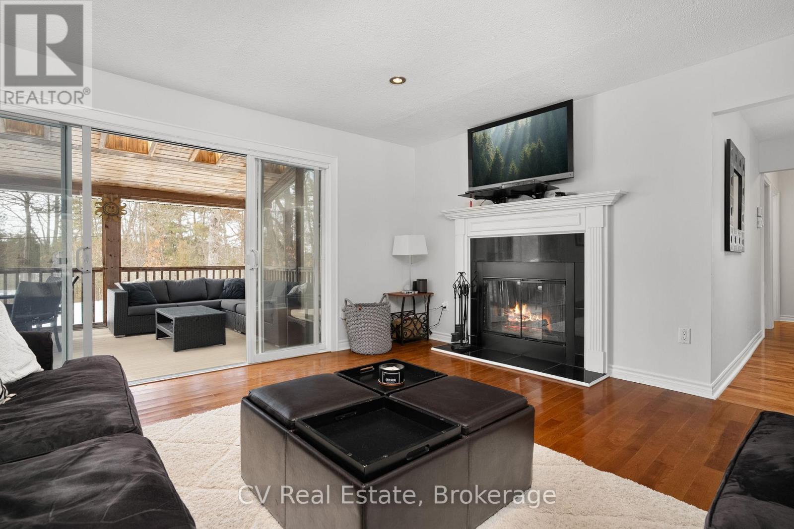 1343 North Muldrew Lake Road, Gravenhurst, Ontario P1P 1V4 - Photo 16 - X13122498