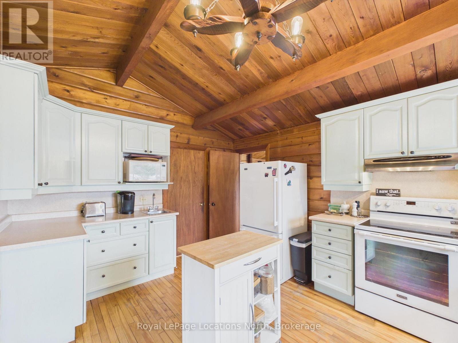 1027 Scott Lane, Lake Of Bays, Ontario  P1H 2J6 - Photo 10 - X13122634
