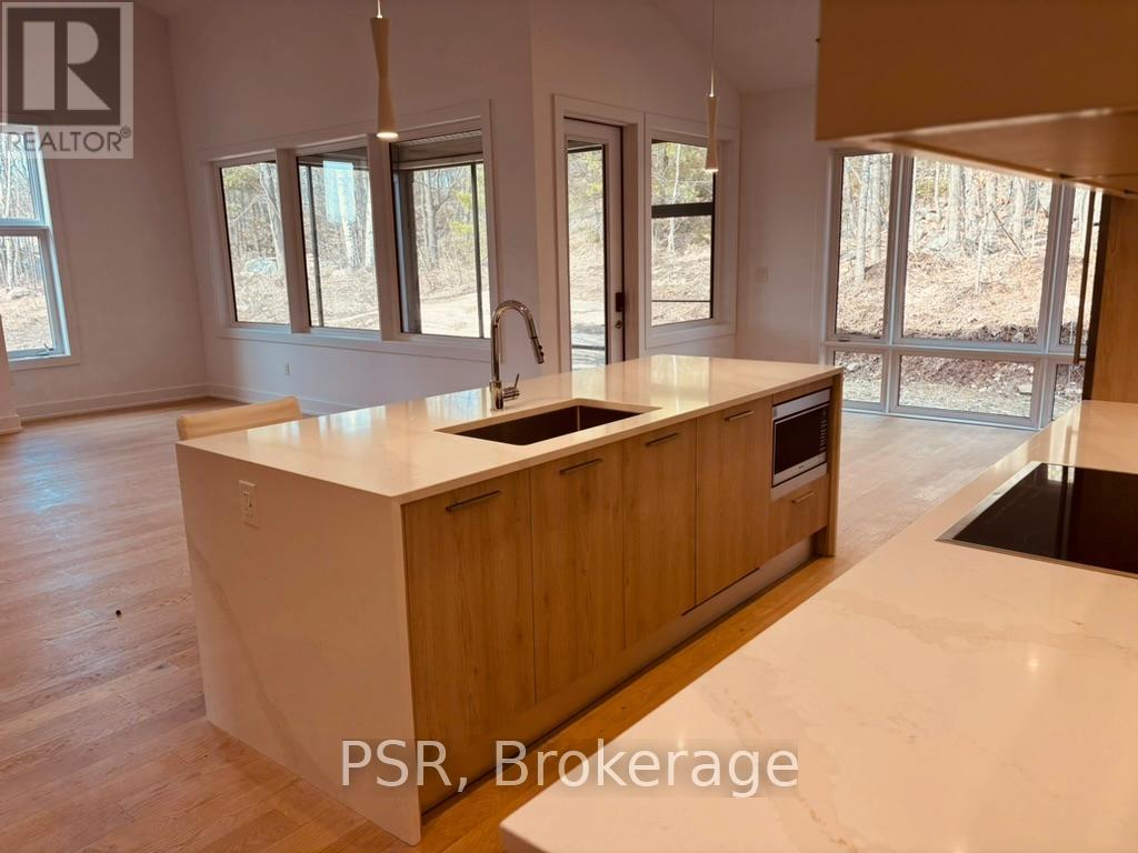 43 Muskoka Bay Boulevard, Gravenhurst, Ontario P1P 0A1 - Photo 15 - X13122642