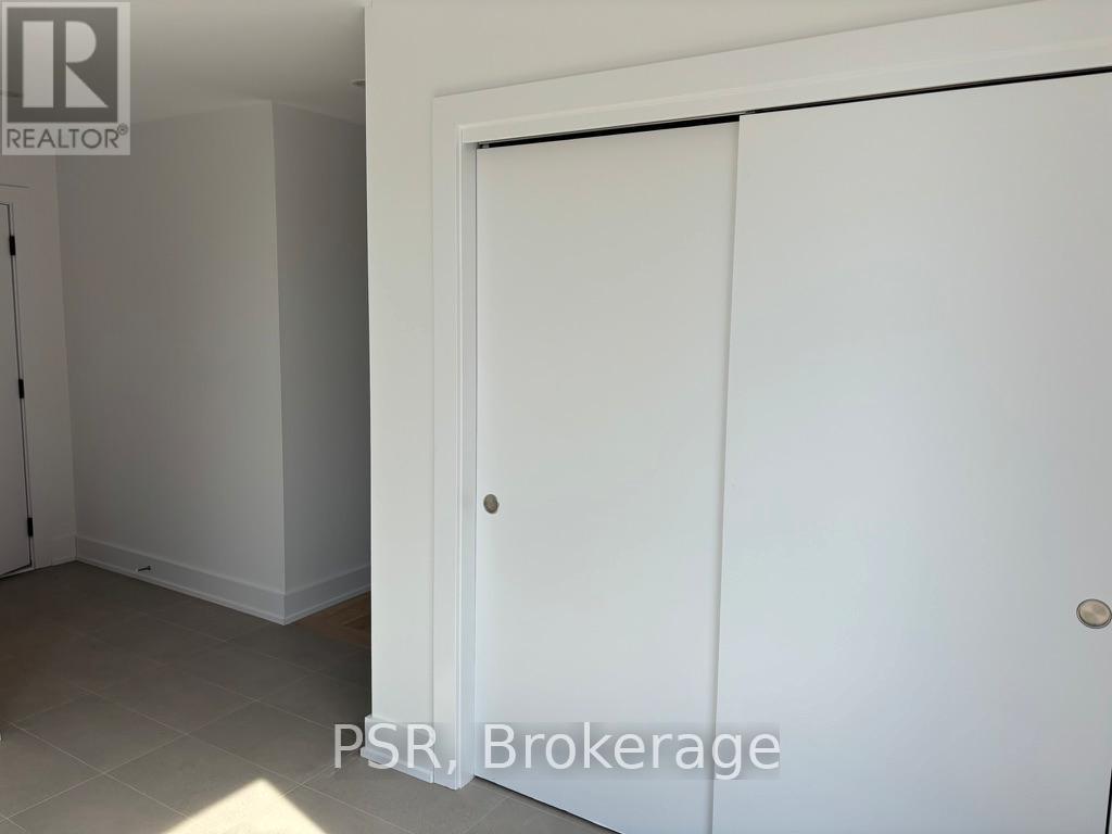 8 Baypoint Court, Gravenhurst, Ontario  P1P 0A2 - Photo 3 - X13122646