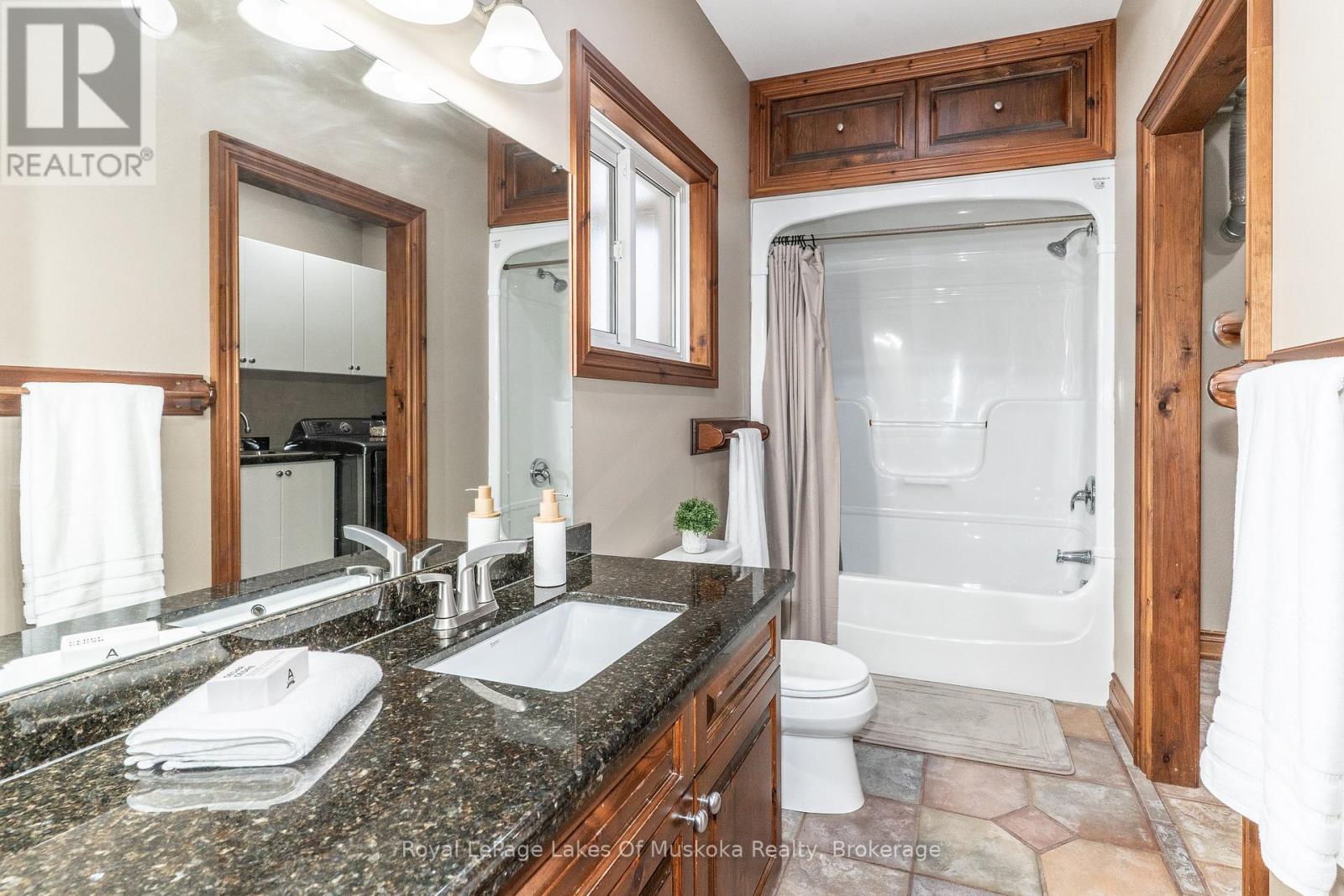 22 Duke Street, Muskoka Lakes, Ontario  P0B 1J0 - Photo 14 - X13123112