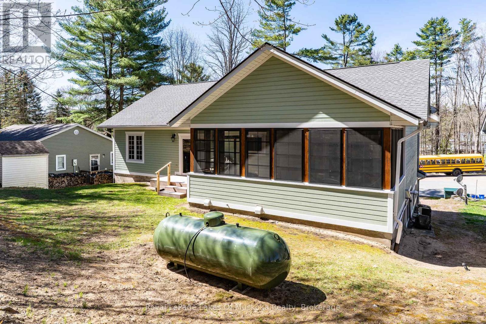 22 Duke Street, Muskoka Lakes, Ontario  P0B 1J0 - Photo 33 - X13123112