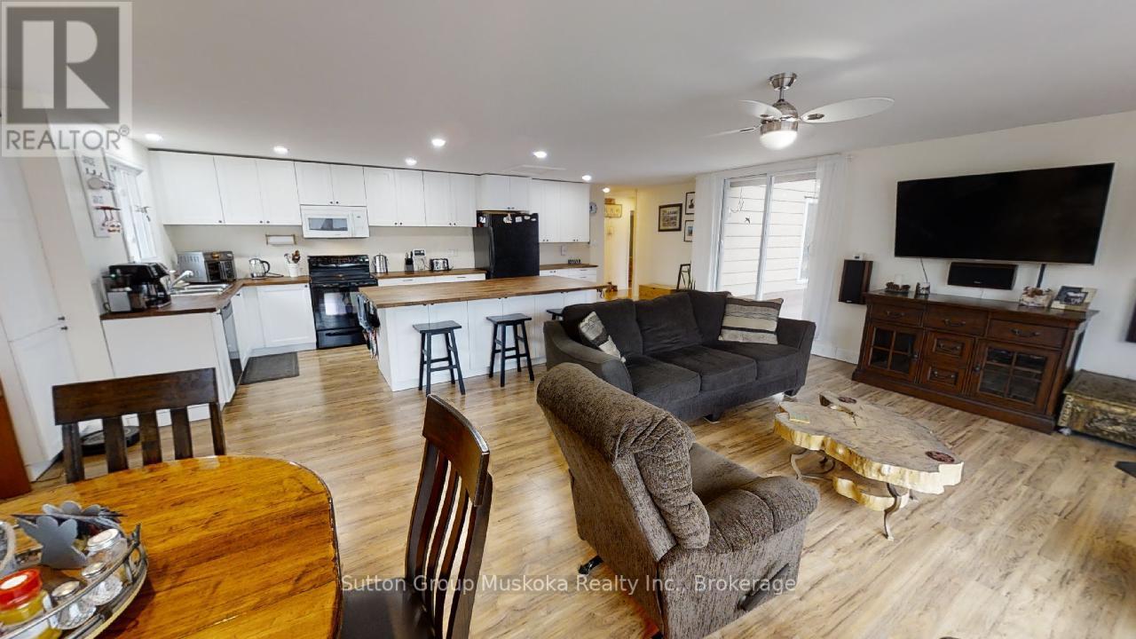 2831 60 Highway, Lake Of Bays, Ontario  P0A 1H0 - Photo 4 - X13123214