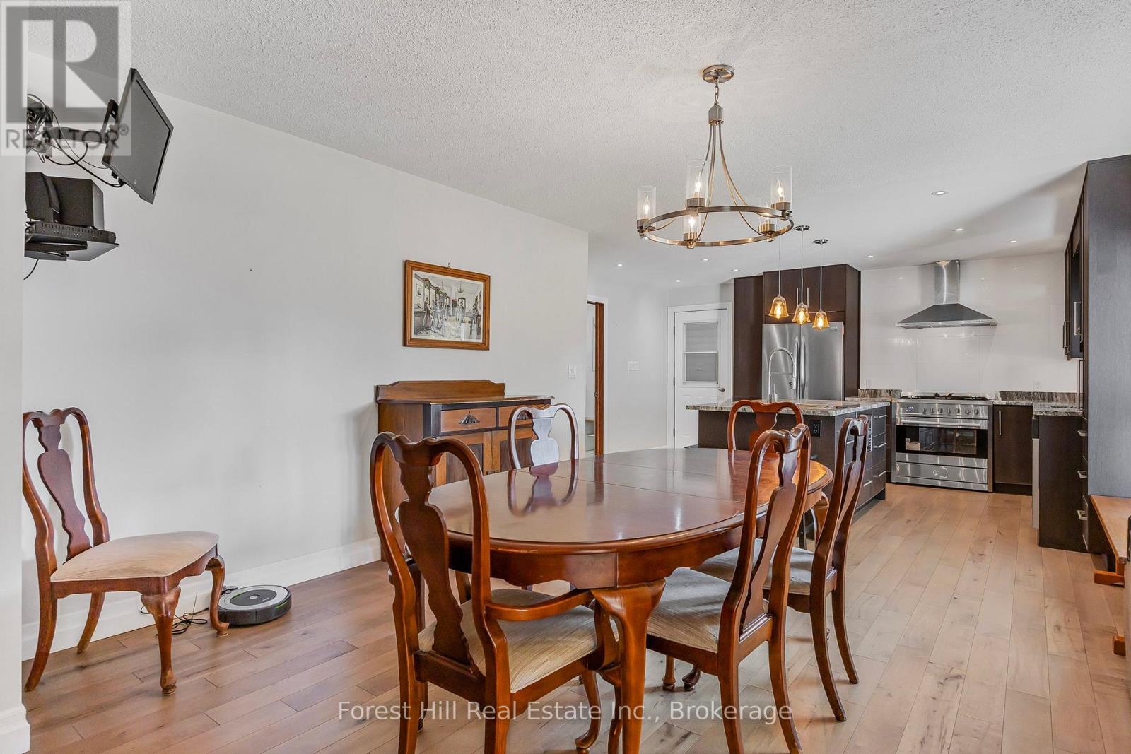 1080 River Street, Muskoka Lakes, Ontario P0C 1A0 - Photo 7 - X13124874