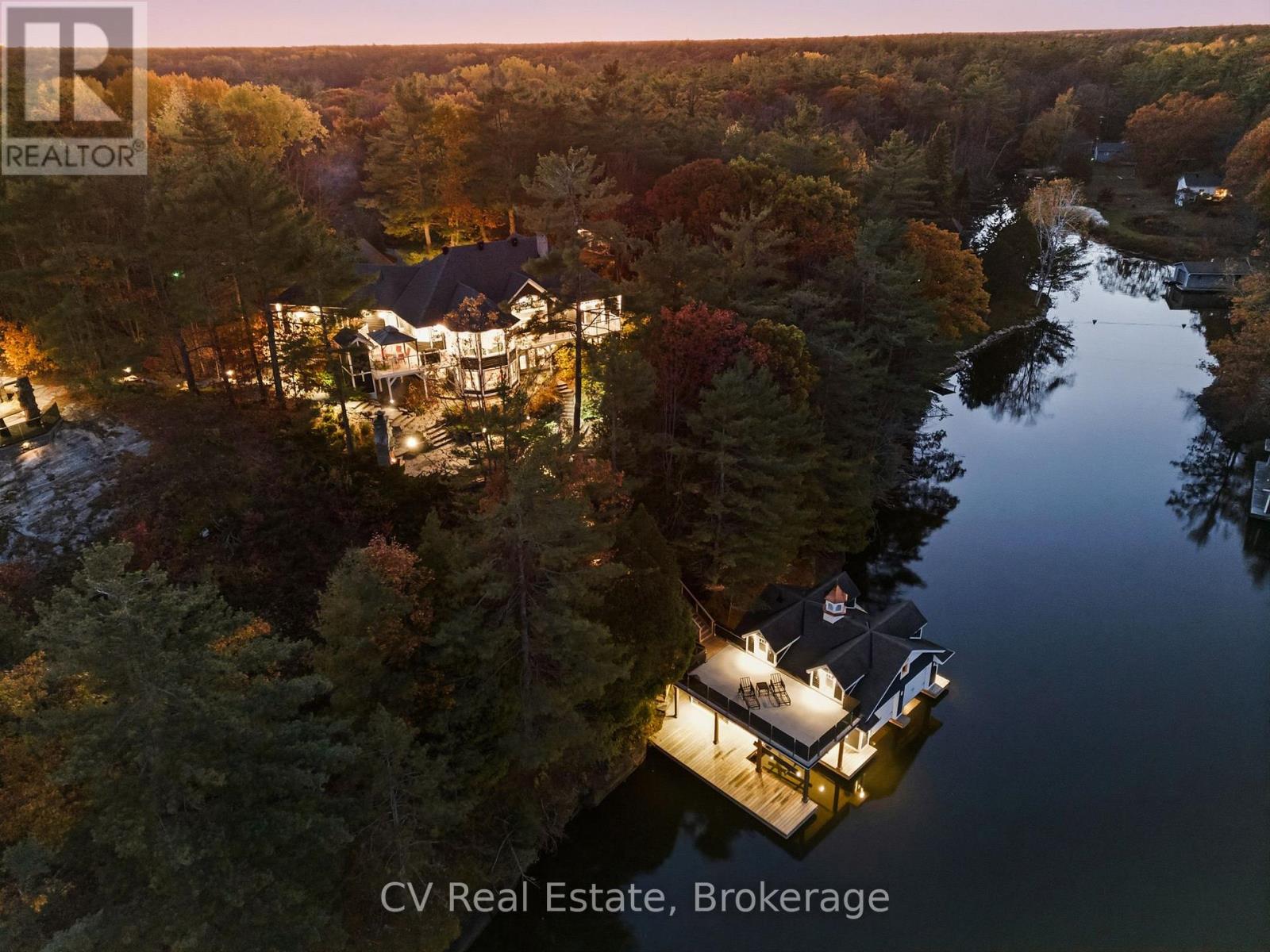 1060 S Sunset Bay Rd, Gravenhurst, Ontario  P1P 1R2 - Photo 1 - X13125390