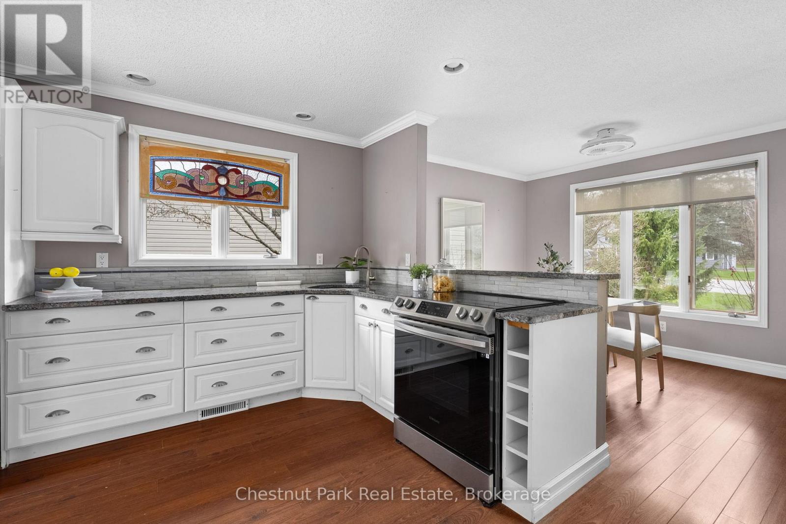 22 Glenwood Drive, Huntsville, Ontario  P1H 1B6 - Photo 12 - X13126560